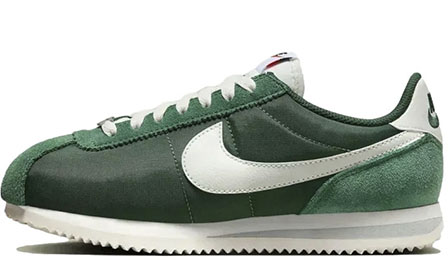 Nike Cortez Green